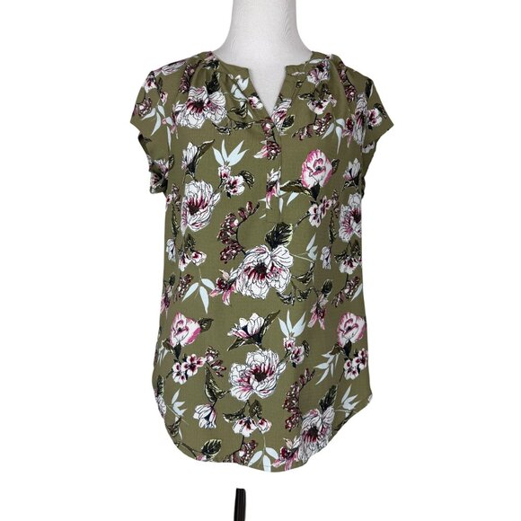 Fun2Fun Stitch fix Womens Floral Green Cap Sleeve Blouse With Keyhole Neckline 1 - Picture 1 of 6